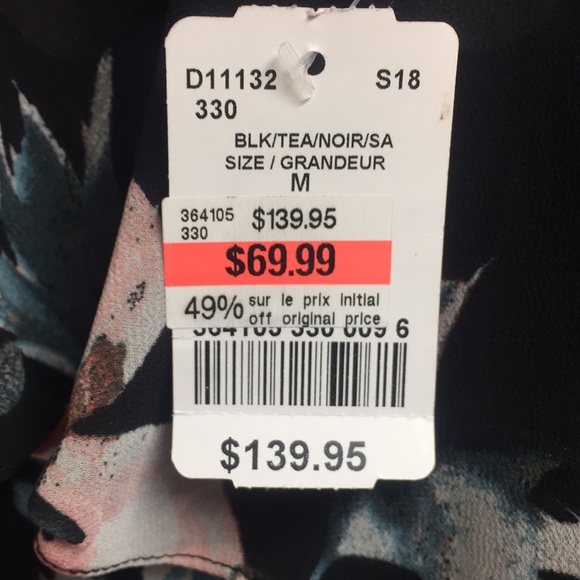 Le Chateau Size M Floral Dress - Picture 5 of 5